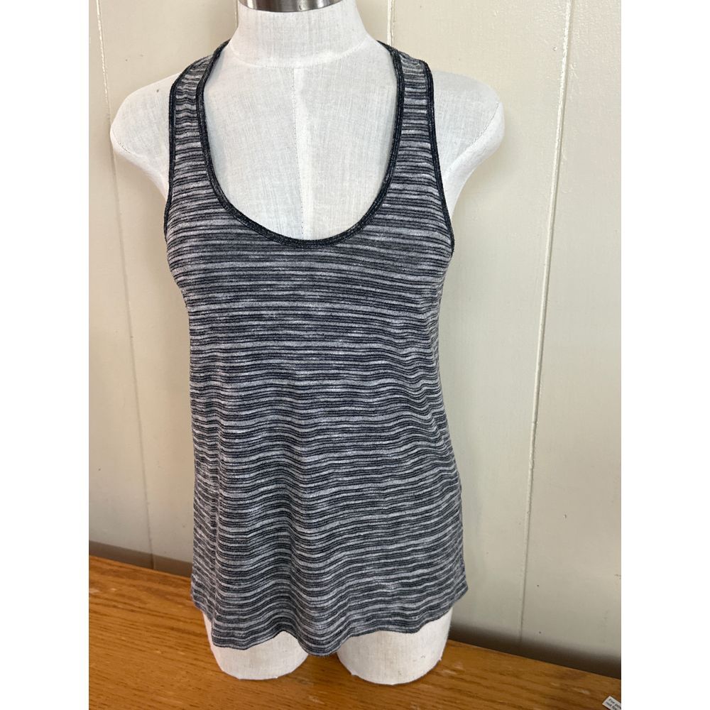 Banana Republic Tank Top Women's Extra Small‎